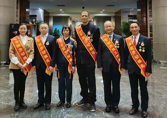 祝賀！這6位邵陽(yáng)人在北京人民大會(huì)堂接受表彰！